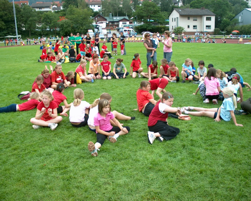 Die M�dels in gro�er Runde...